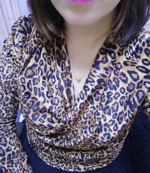 黑丝诱惑胖胖熟女